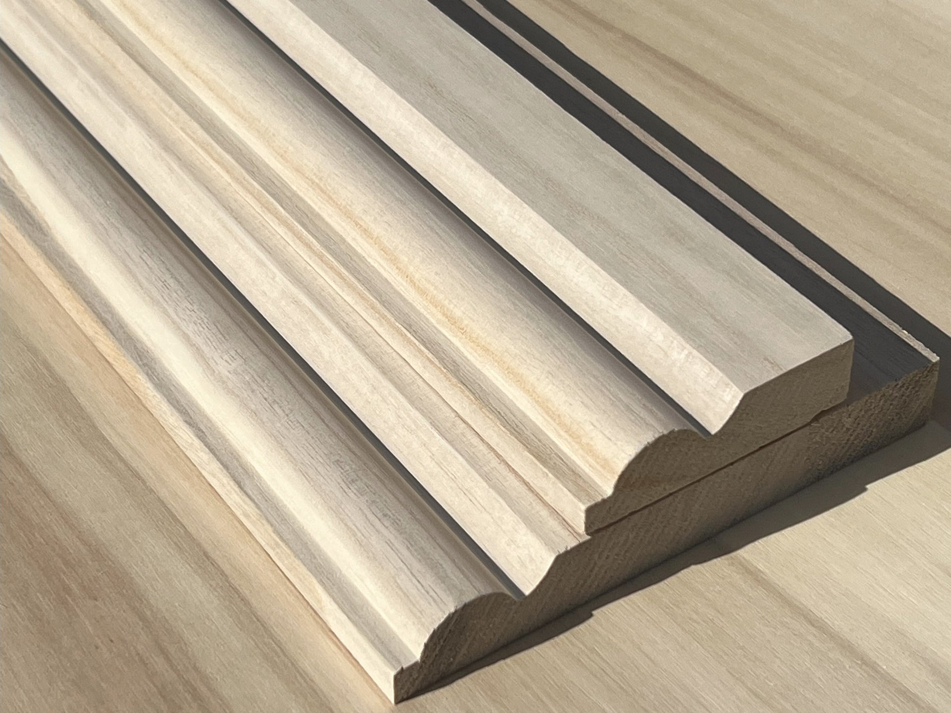 Oakley Solid Wood Torus Skirting And Architrave Samples